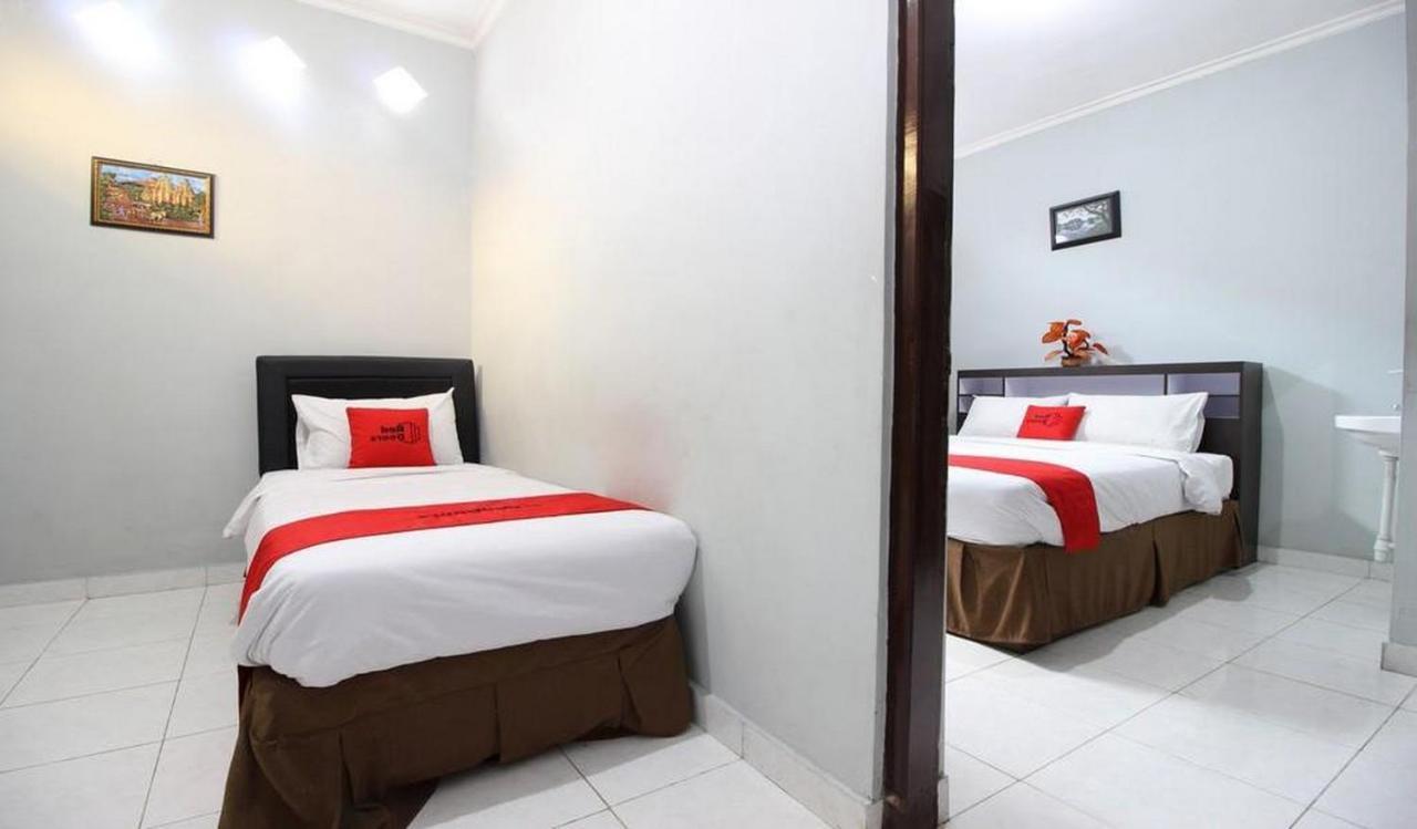 Reddoorz Plus @ Hotel Star 88 Tugu Eksteriør bilde